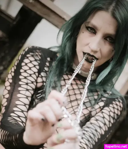 Demonia Sg OnlyFans Thumbnail #SoHsvwYY9U