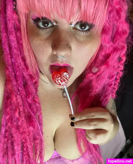 Demonqueenxoxofree OnlyFans Thumbnail #Yirld0DBZZ