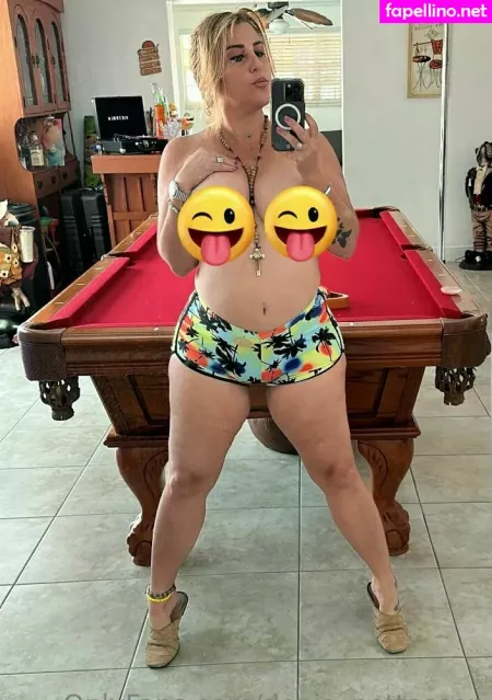 Denia Pettessen OnlyFans Thumbnail #7vLbJpMaIn