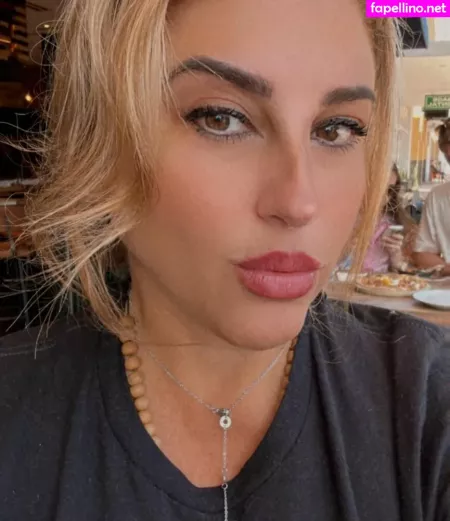 Denia Pettessen OnlyFans Thumbnail #ZymfBTrOt1