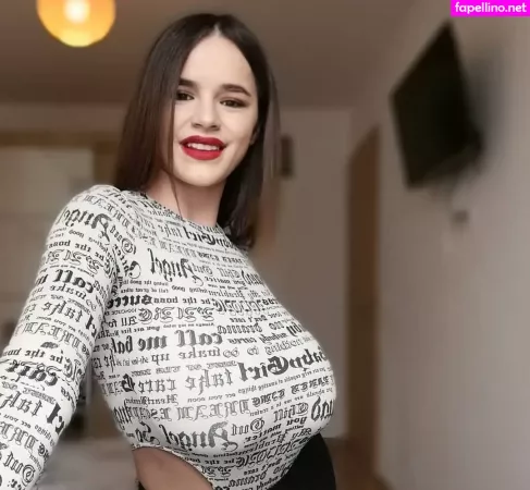 Denisa R Maria OnlyFans Thumbnail #I9pmhHzqHK