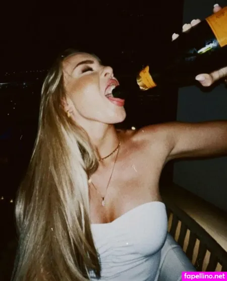 Denise Bobe OnlyFans Thumbnail #8iCyJl1gMd