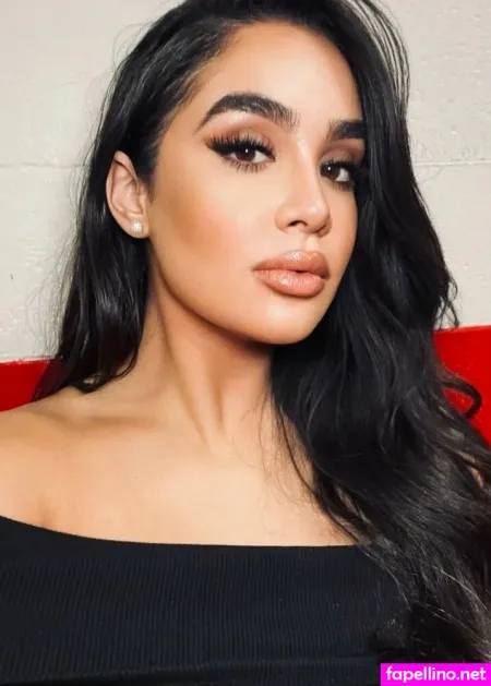 Denise Gonzalez OnlyFans Thumbnail #2pQKKzYNTC