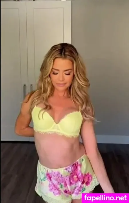 Denise Richards 41 OnlyFans Thumbnail #YYGhaEdJsE