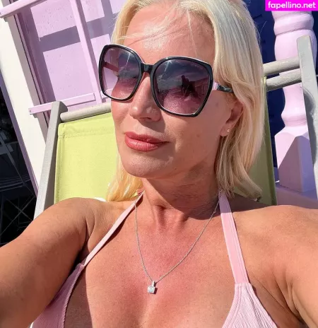 Denise Van Outen OnlyFans Thumbnail #579weJk0VI