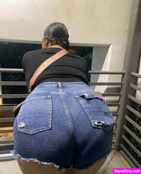 Denise OnlyFans Thumbnail #p1Lns8zFli