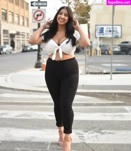 Denisedeniseeeeeeee OnlyFans Thumbnail #ZrrmzNKs3b