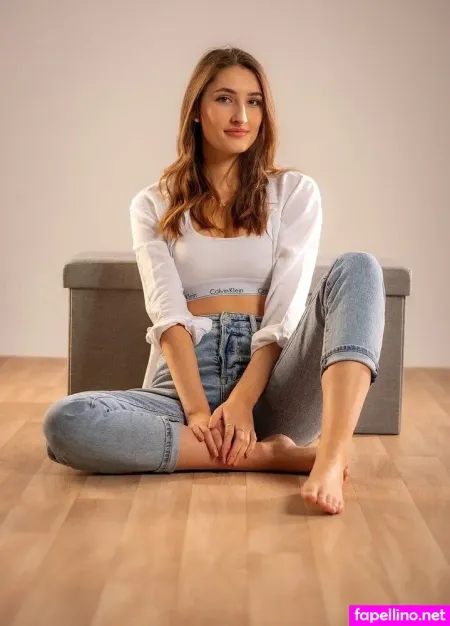 Denisehuebner OnlyFans Thumbnail #zFDhXYOmuo