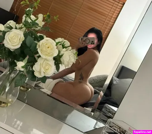 Denisse Linares OnlyFans Thumbnail #3mtnC6jm4H