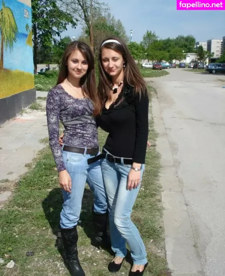 Denitza D OnlyFans Thumbnail #9x0HqshWuM