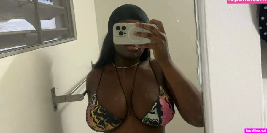 Denixsarifree 1 OnlyFans Thumbnail #GOagx08KuV