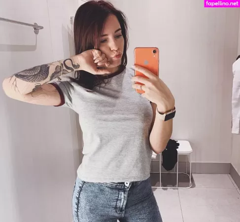 Denlyasha OnlyFans Thumbnail #b8llqU8b0B