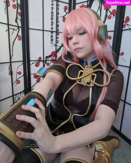 Dera Megurine OnlyFans Thumbnail #RQEWU0ADaH