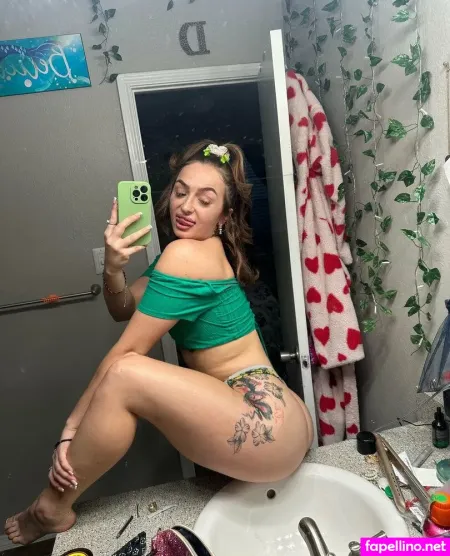 Des Suzanne 1 OnlyFans Thumbnail #fGdnfrBBIY