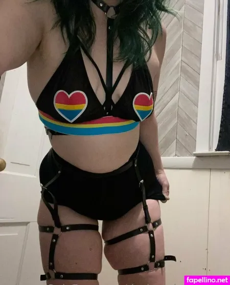 Desheveledmesskj OnlyFans Thumbnail #U10lNVQG7w