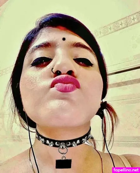 Desi Collection OnlyFans Thumbnail #3GBrBDVxOD