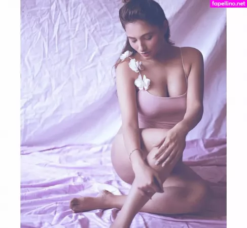 Desi Nri OnlyFans Thumbnail #ZapzffUHvG