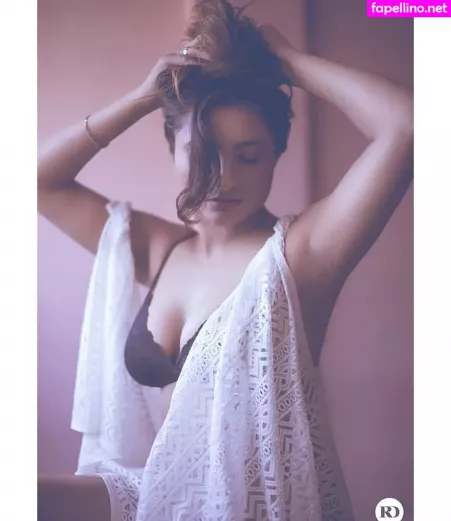 Desi Nri OnlyFans Thumbnail #alsA9wphiD