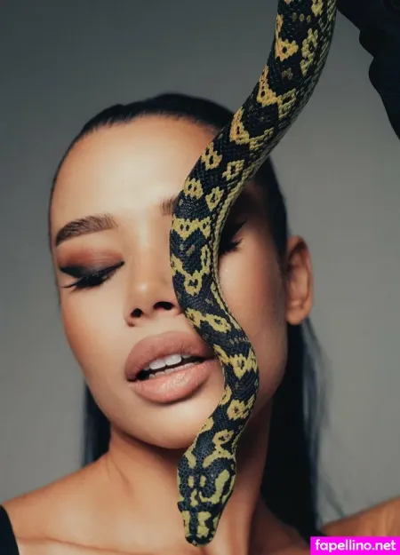 Desire Unlocked OnlyFans Thumbnail #Wh3daeWzav