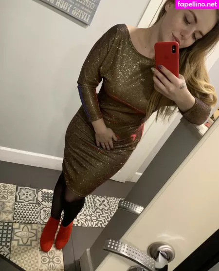 Desired Anna Christin OnlyFans Thumbnail #4x4iDbCmoR
