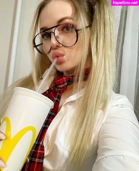 Desired Anna Christin OnlyFans Thumbnail #Zj0vW4WVZM