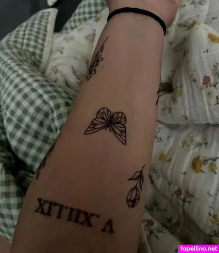 Desiree 3 OnlyFans Thumbnail #vUD02H4ejV