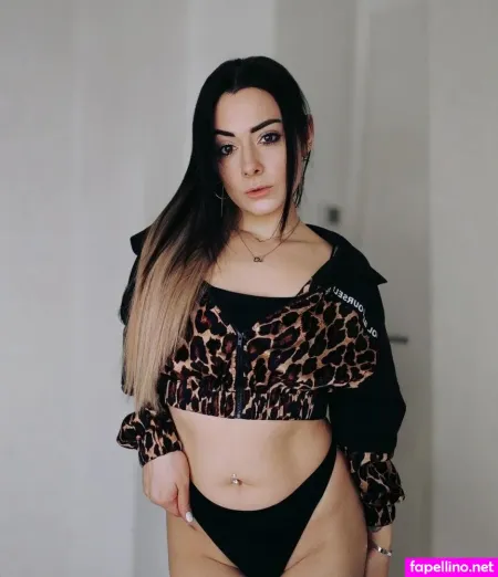 Desiree Blmer OnlyFans Thumbnail #M6F9Q87t4x