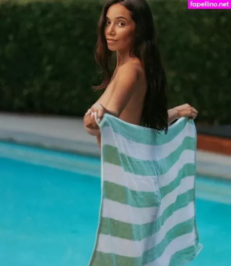 Desiree Flores OnlyFans Thumbnail #mV8Qs0nwme