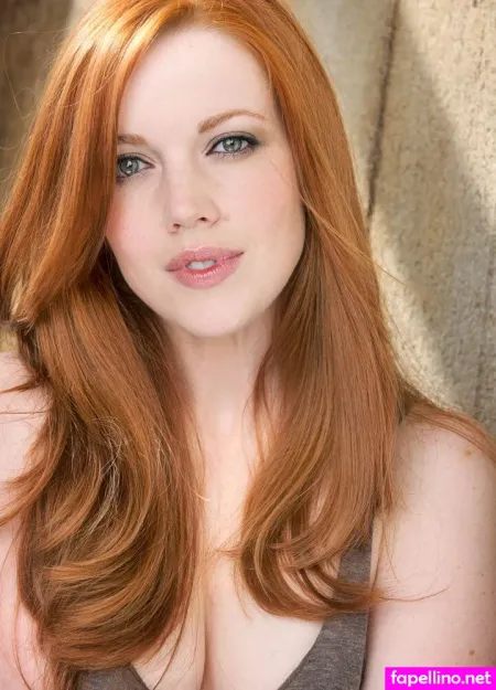 Desiree Hall OnlyFans Thumbnail #OX0OrO66N7