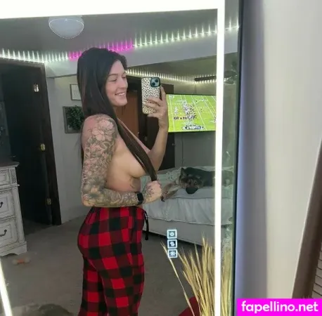 Desiree Luckey OnlyFans Thumbnail #EGvrFHGRMv