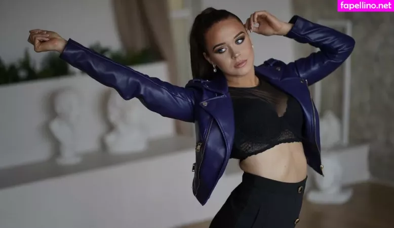 Desiree Mumm OnlyFans Thumbnail #sglJ76rl1C