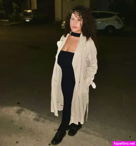 Desiree Puce OnlyFans Thumbnail #R7jW7Iy6Nq
