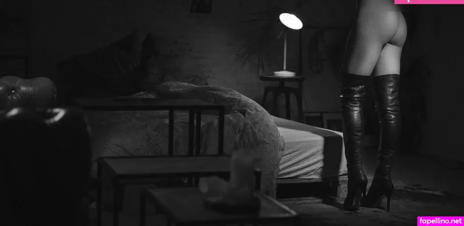 Desiree Ronit OnlyFans Thumbnail #BV7swwqgmI