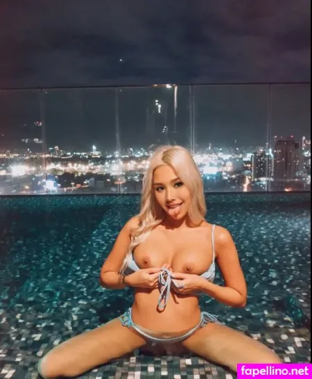 Desiree Roux OnlyFans Thumbnail #dvqlyW1e6C