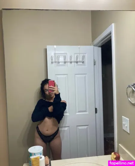 Desiree Sinns OnlyFans Thumbnail #GlsXXTCQGO