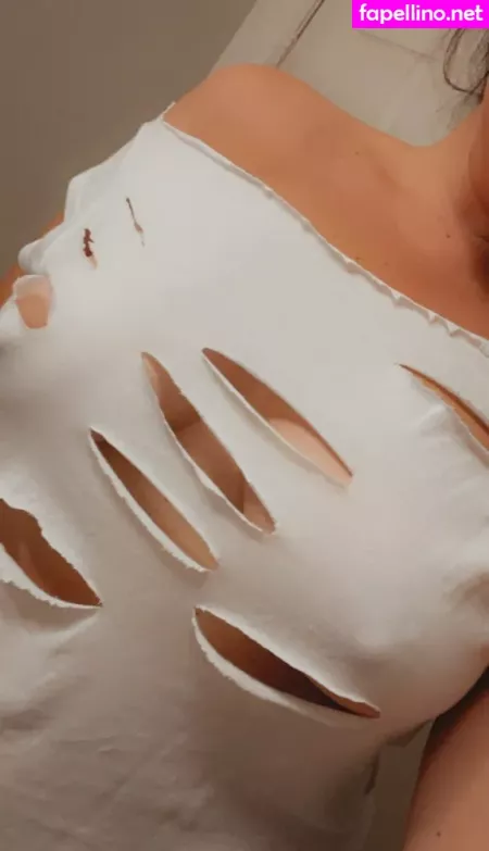 Desiree952 OnlyFans Thumbnail #I20M9p9GSI