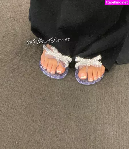 Desireesfeet OnlyFans Thumbnail #OyjzGFlv56