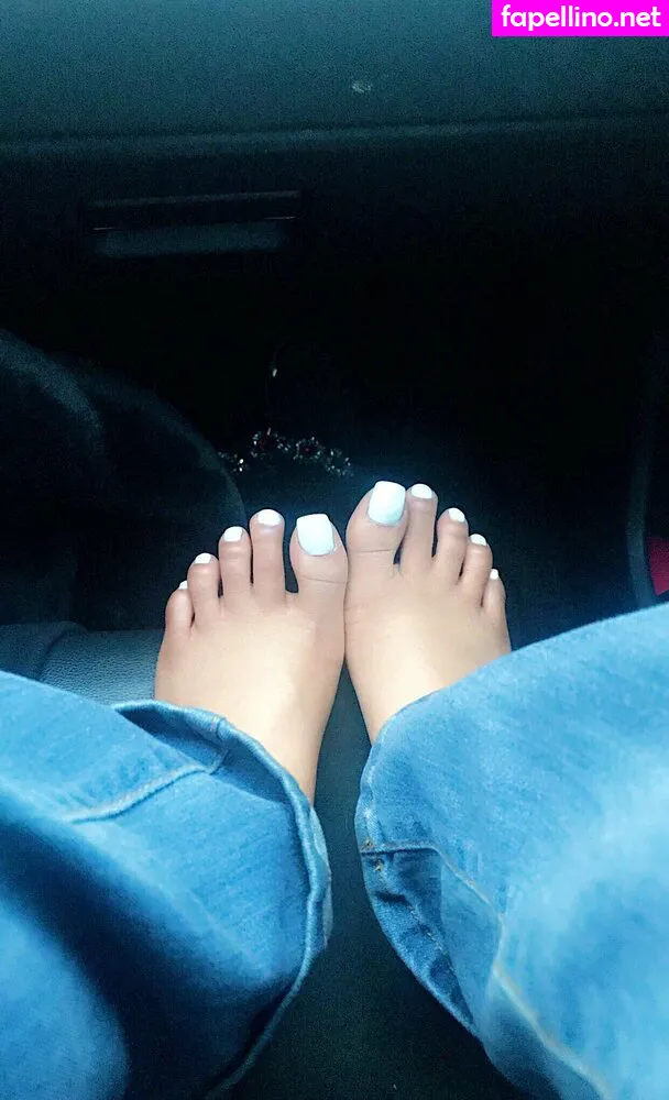 desirees.feet, desireesfeet Nude Leaked OnlyFans Photo #p8dT7hjWRu