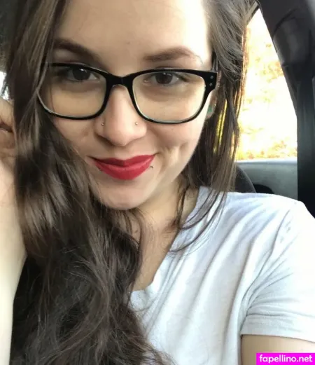 Desirethecat OnlyFans Thumbnail #QGXlJvV4yW