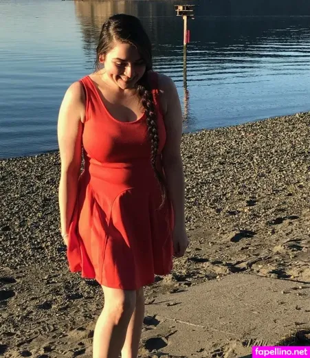 Desirethecat OnlyFans Thumbnail #YBsIgVWWOE