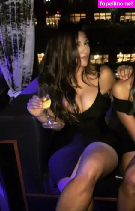 Desixchick OnlyFans Thumbnail #W5M9ZEYKGN