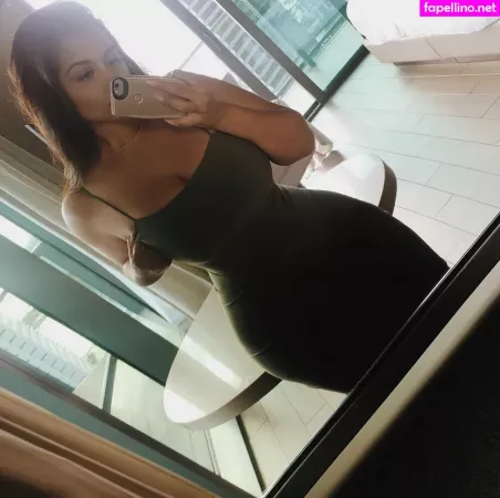 Desixchick OnlyFans Thumbnail #k9fQmGOfno