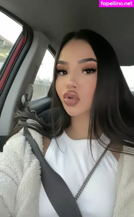 Desmariie OnlyFans Thumbnail #6trFu8BJ0O