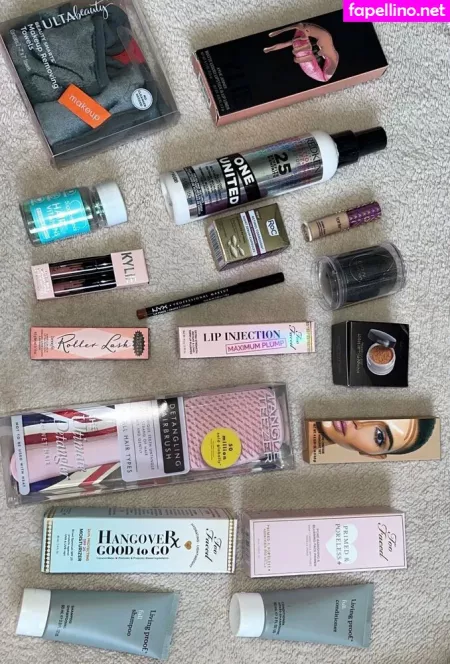 Desmariie OnlyFans Thumbnail #XyAaCwtInO