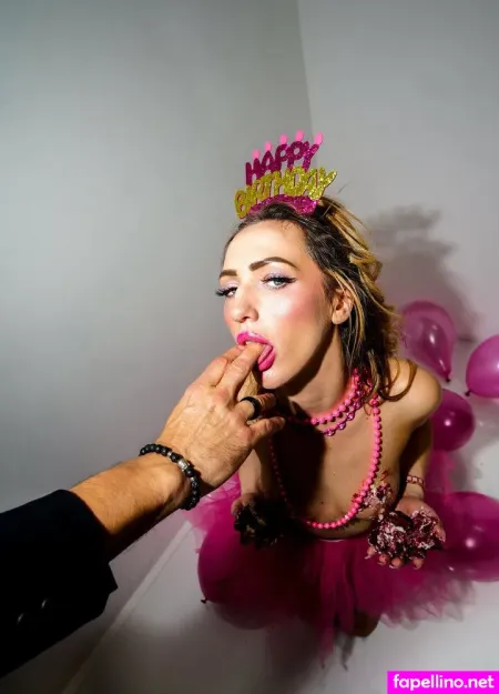 Dessousoder OnlyFans Thumbnail #KinWOy1X6p