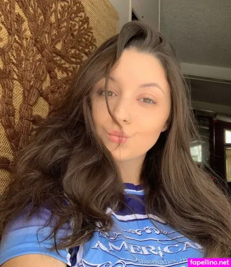 Destany OnlyFans Thumbnail #UZCVS5xlDO