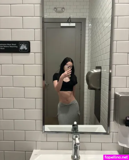 Destiny Yvng OnlyFans Thumbnail #qc5BfePmDI