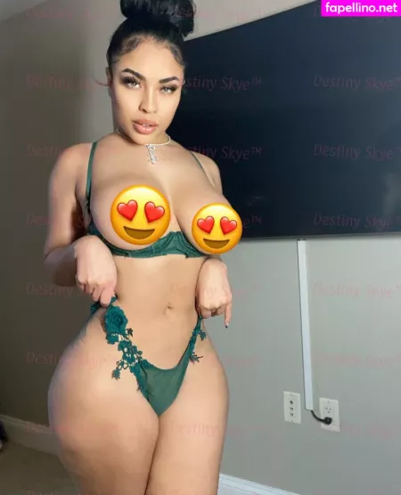 Destinyskye OnlyFans Thumbnail #tCczFlzrxx