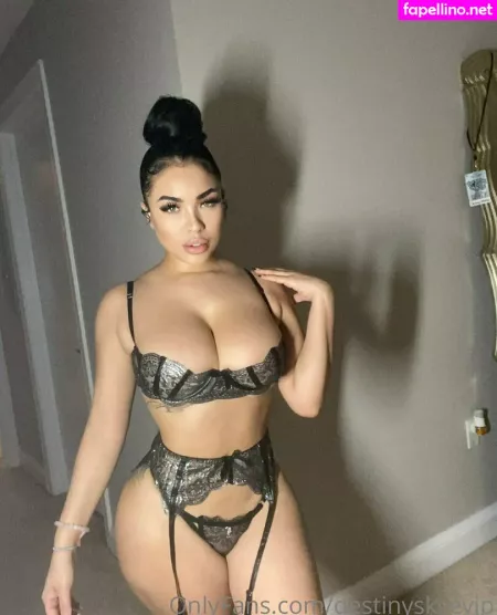 Destinyskyevip OnlyFans Thumbnail #1mSnPFQHEF