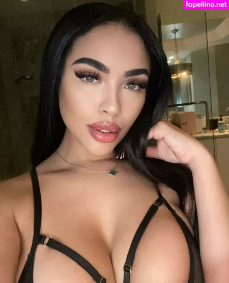 Destinyskyevip OnlyFans Thumbnail #PFk77xEWdt